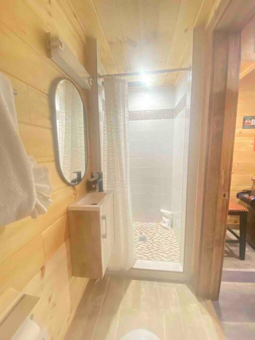 The Grand Tennessean Cabin- Four Bedroom Luxury Cabin In The Mountains Pigeon Forge Eksteriør billede