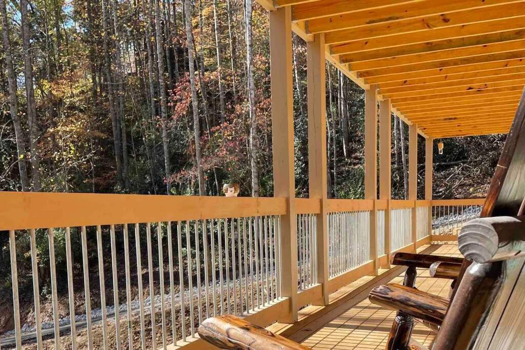 The Grand Tennessean Cabin- Four Bedroom Luxury Cabin In The Mountains Pigeon Forge Eksteriør billede